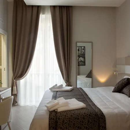 Naplesuite Pensjonat 4*