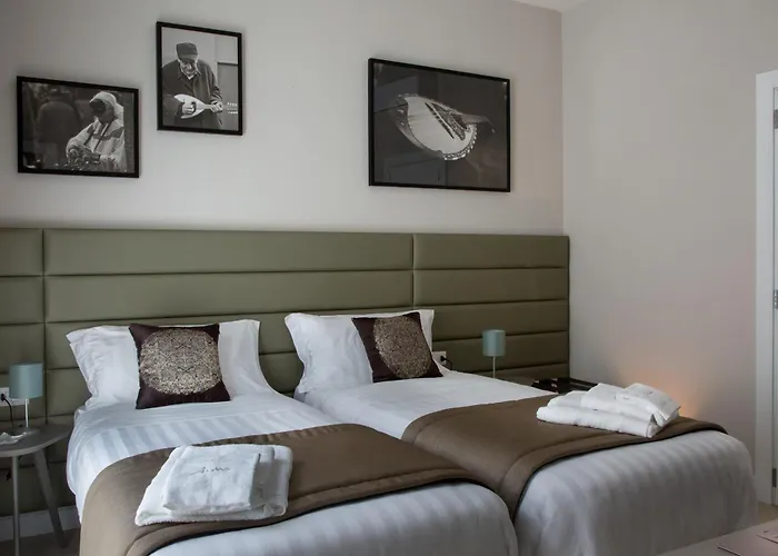 Naplesuite Неаполь