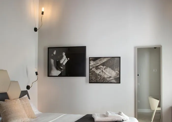 Naplesuite 4* Неаполь