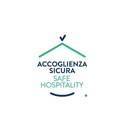 Naplesuite Guest house 2*